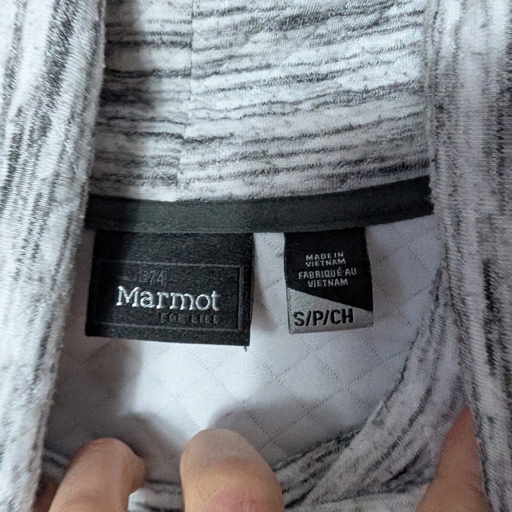 Marmot Annie Pullover Sweatshirt - Women's size small Heathered Grey. - Picture 4 of 6